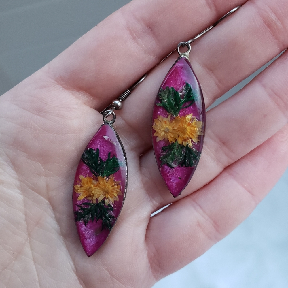 Vintage 60's-70's OOAK Lucite Floral Earrings